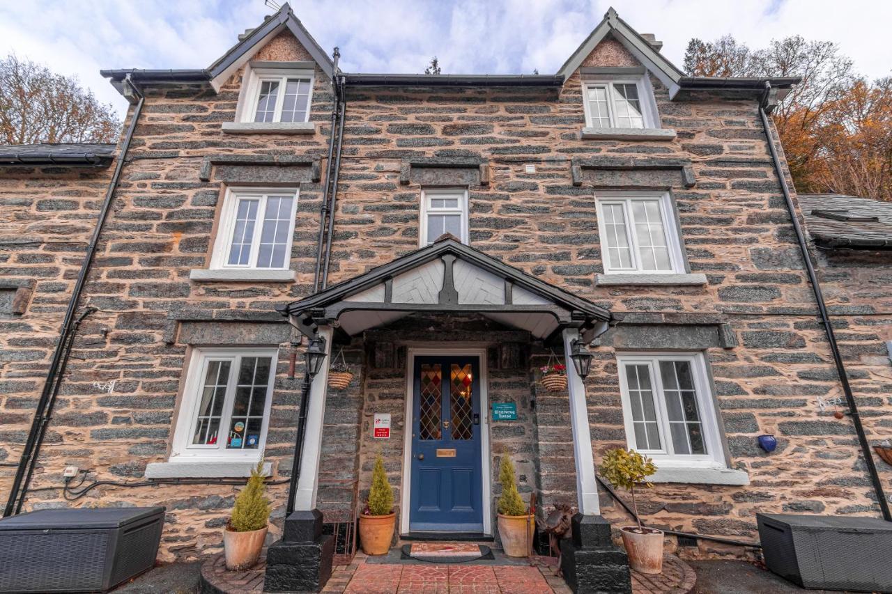 Glyntwrog House Acomodação com café da manhã Betws-y-Coed Exterior foto
