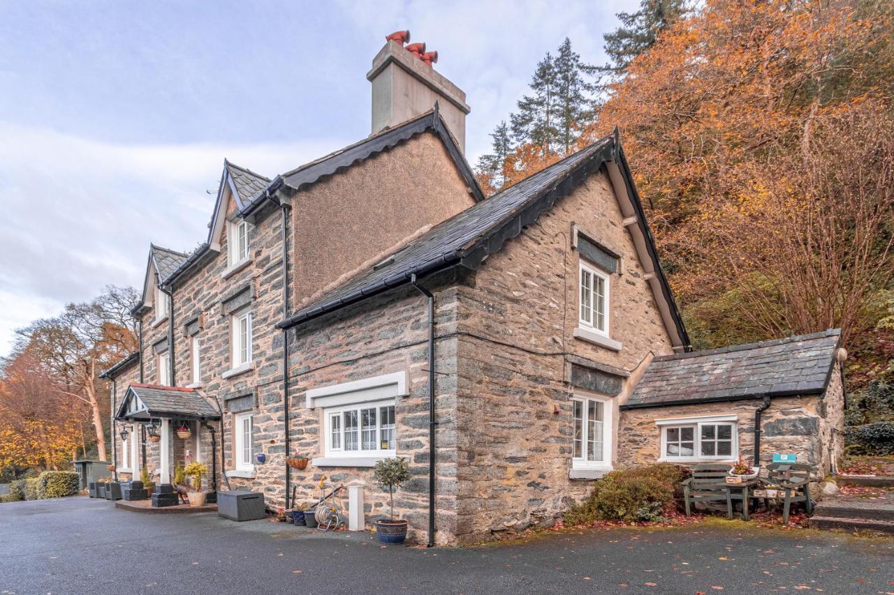 Glyntwrog House Acomodação com café da manhã Betws-y-Coed Exterior foto