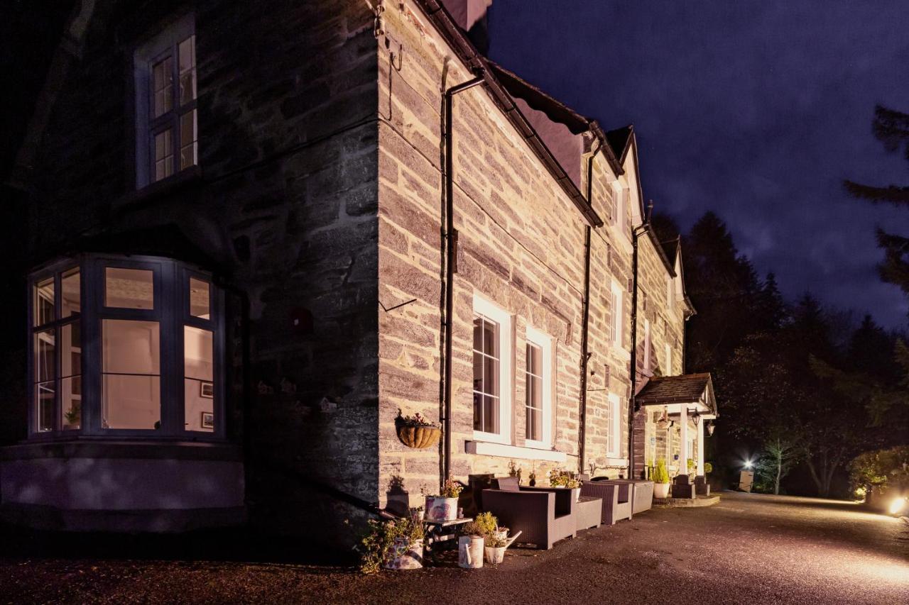 Glyntwrog House Acomodação com café da manhã Betws-y-Coed Exterior foto