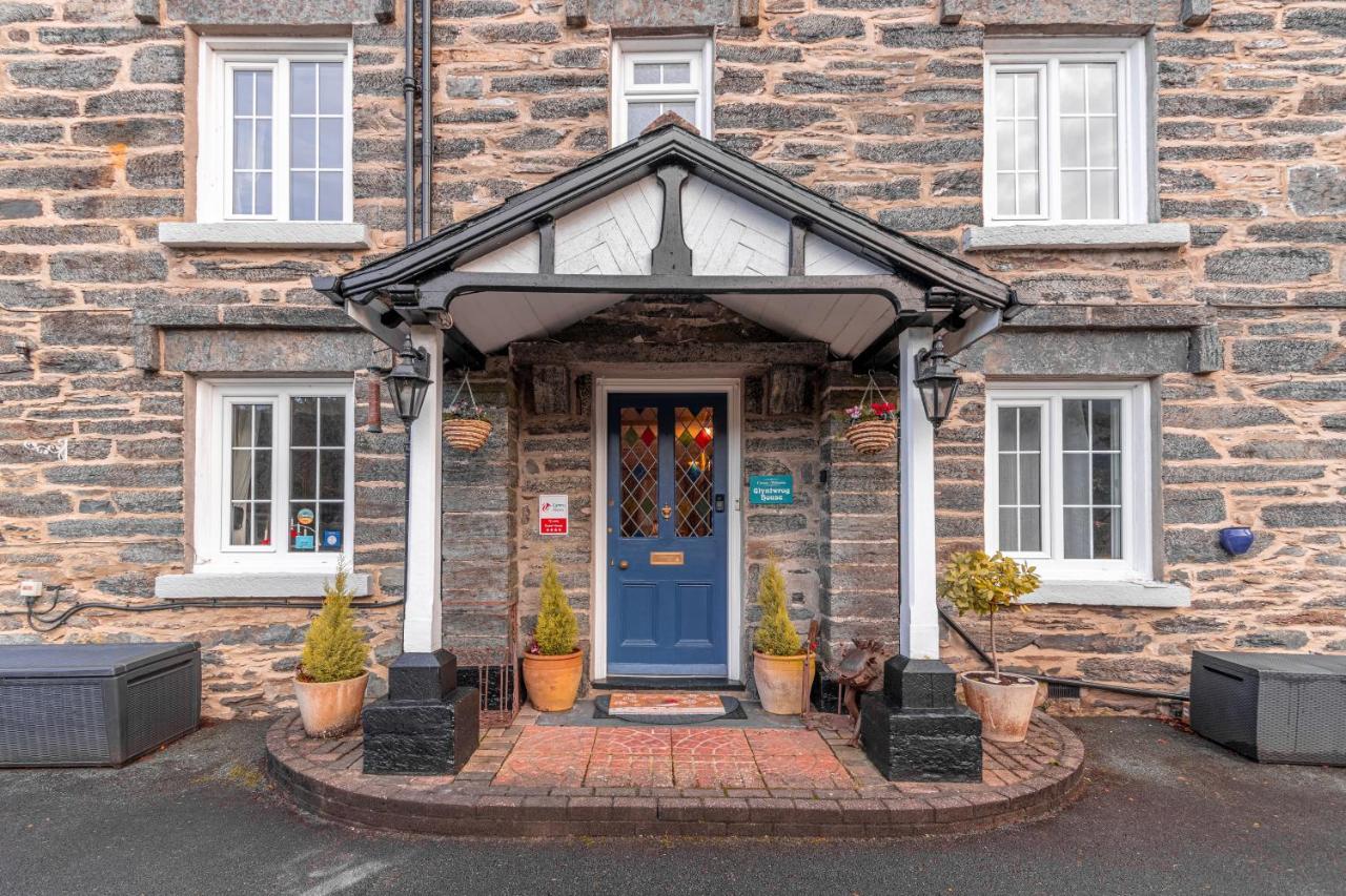 Glyntwrog House Acomodação com café da manhã Betws-y-Coed Exterior foto
