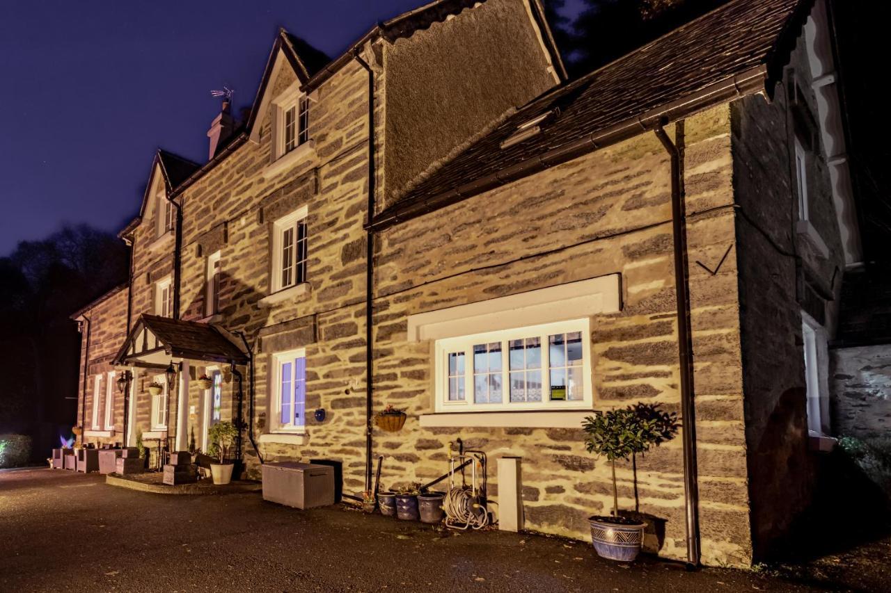 Glyntwrog House Acomodação com café da manhã Betws-y-Coed Exterior foto